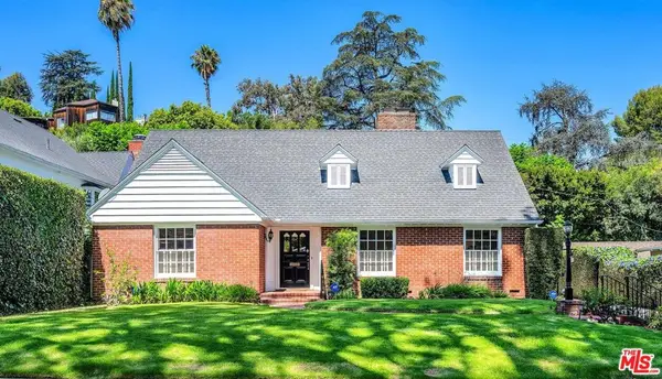 4049 Benedict Canyon Drive, Sherman Oaks, CA 91423