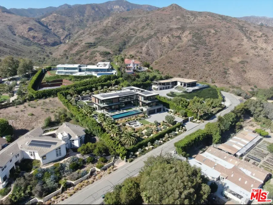 3915 Puerco Canyon Road, Malibu, CA 90265 - #2
