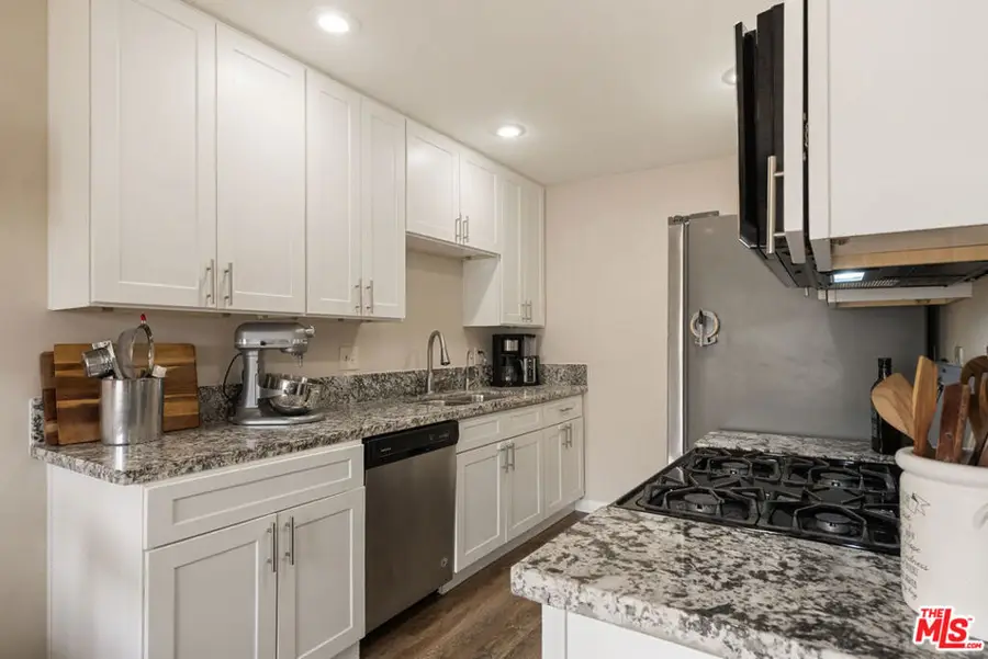 1313 Via Santiago #A, Corona, CA 92882 - #3