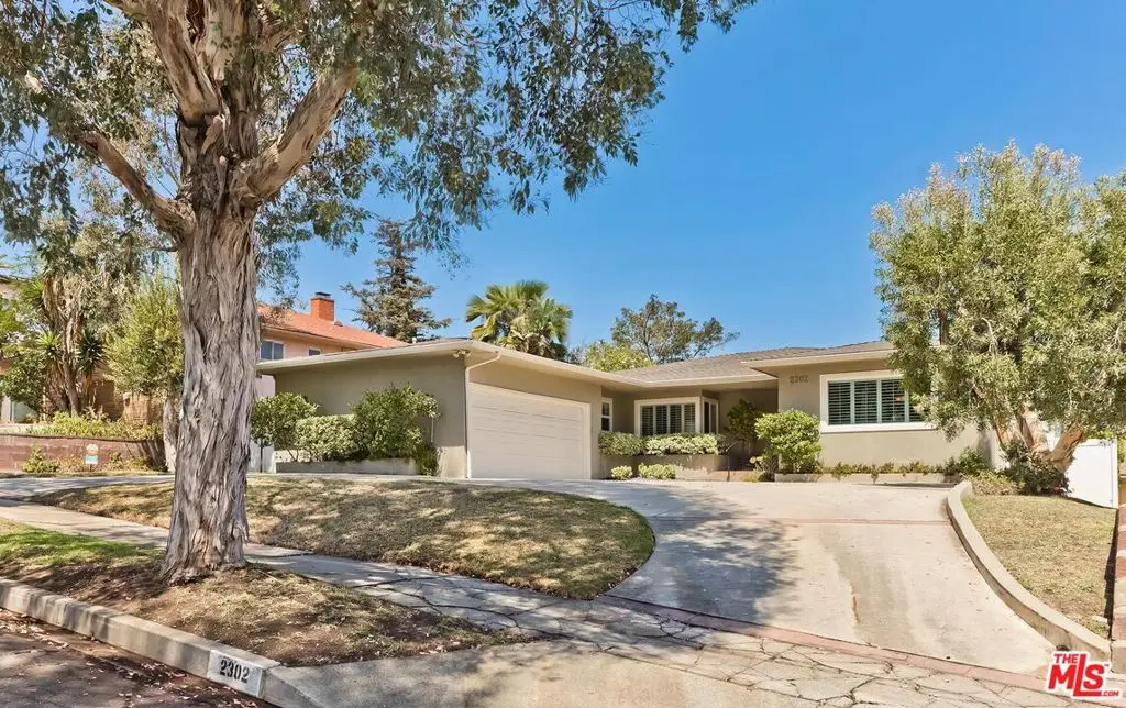 2302 Duxbury Circle, Los Angeles, CA 90034 - #1