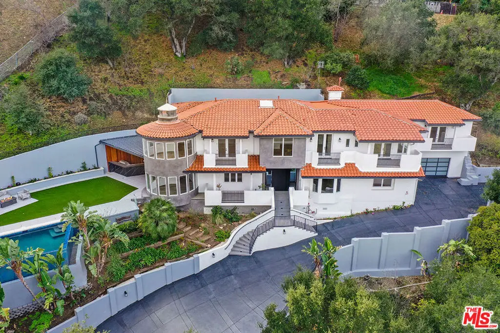3373 Coldwater Canyon Avenue, San Fernando Valley, CA 91604 - #1