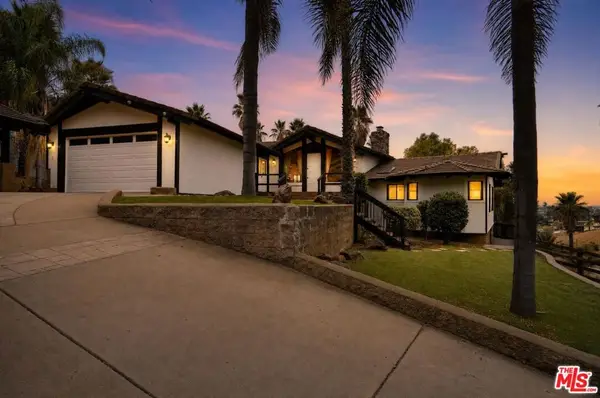 3342 White Hawk Road, Escondido, CA 92027