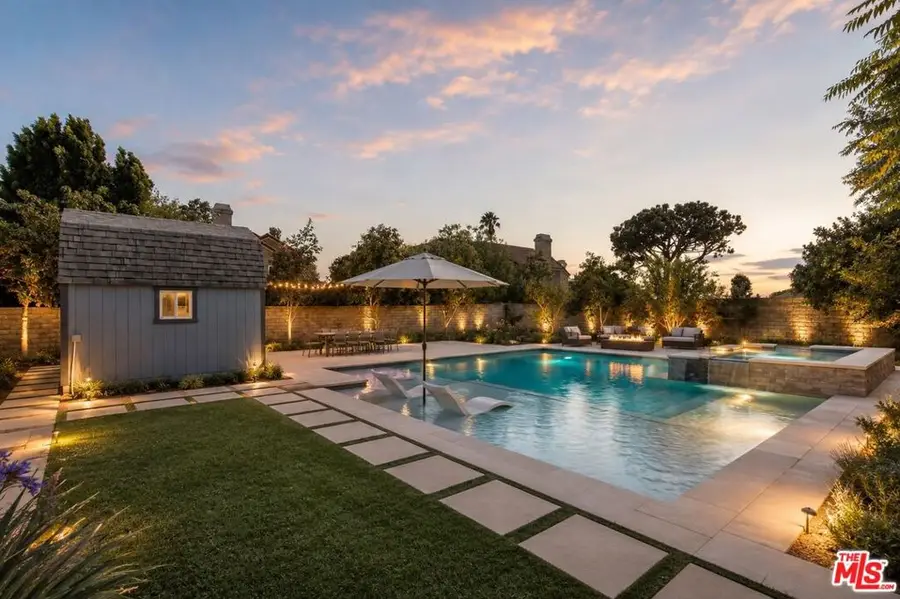 9633 Lilly Court, Northridge, CA 91325 - #3