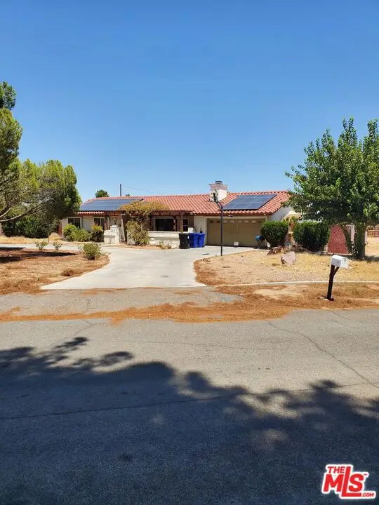 13435 Tioga Road, Apple Valley, CA 92308 - #1