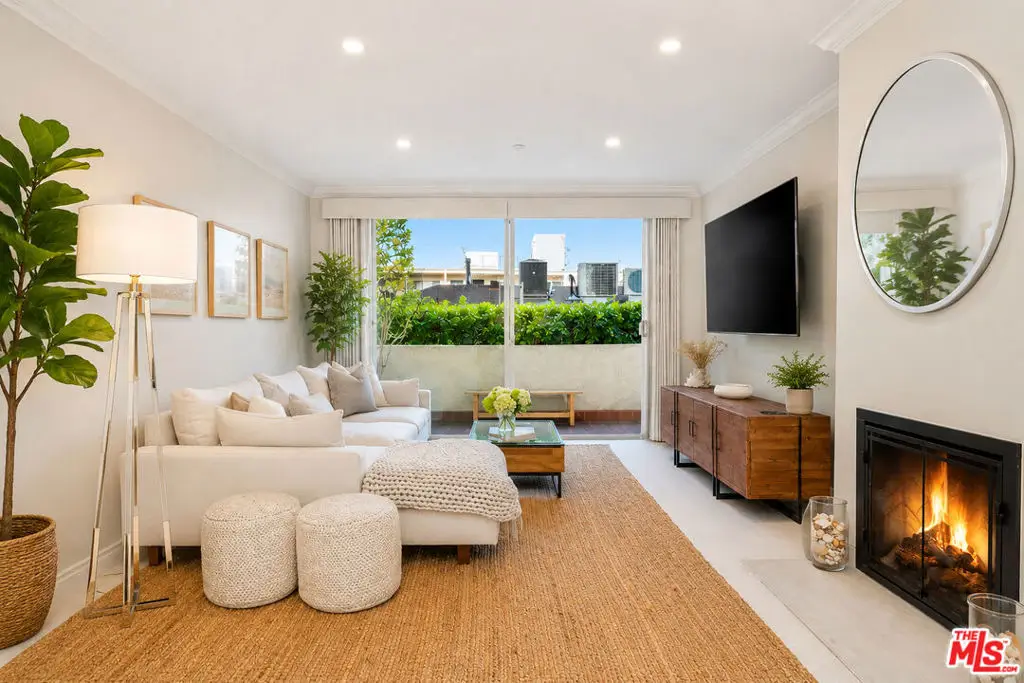125 Montana Avenue #204, Santa Monica, CA 90403 - #1