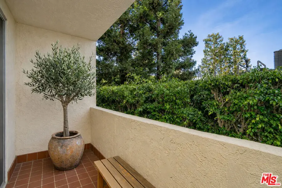 125 Montana Avenue #204, Santa Monica, CA 90403 - #2
