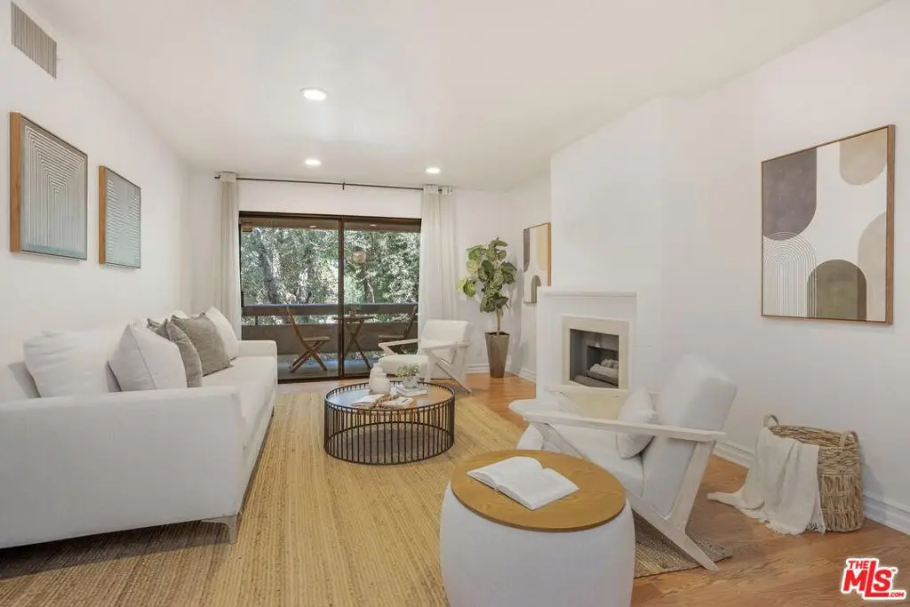 15231 Magnolia Boulevard #114, Sherman Oaks, CA 91403 - #1