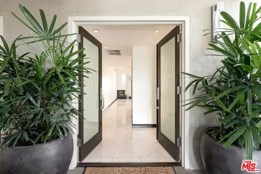 801 Ocean Avenue #206, Santa Monica, CA 90403 - #2