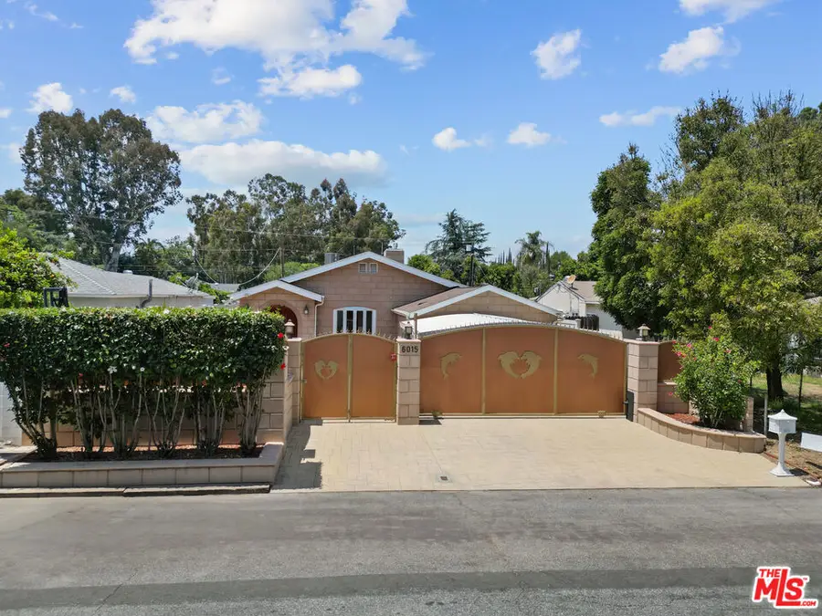 6015 Topeka Drive, Tarzana, CA 91356 - #2