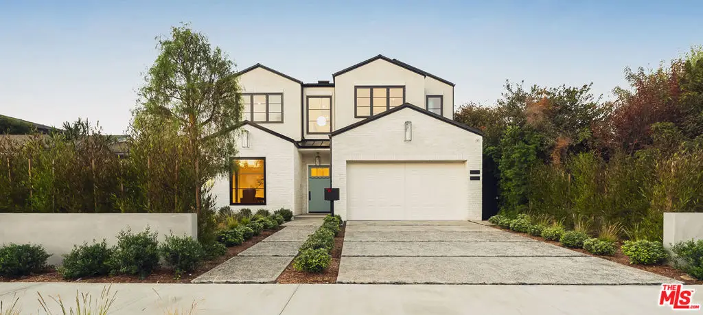 3640 S Barrington Avenue, Los Angeles, CA 90066 - #1