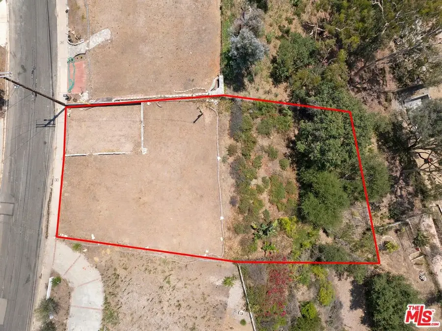 1067 Las Pulgas Road, Pacific Palisades, CA 90272 - #3