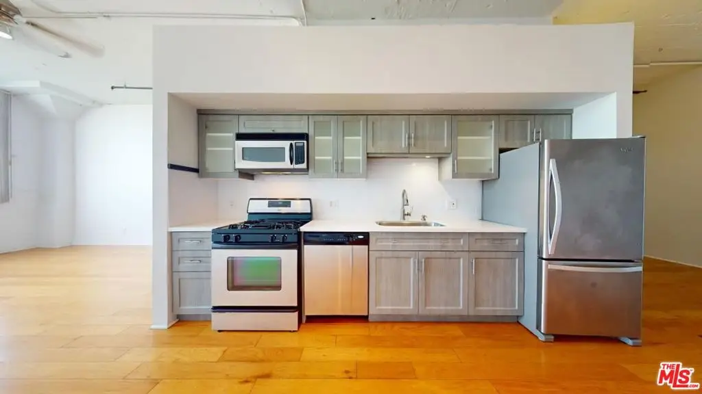 420 S San Pedro Street #421, Los Angeles, CA 90013 - #1