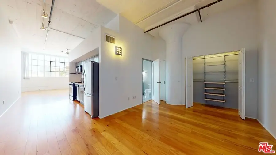 420 S San Pedro Street #421, Los Angeles, CA 90013 - #2