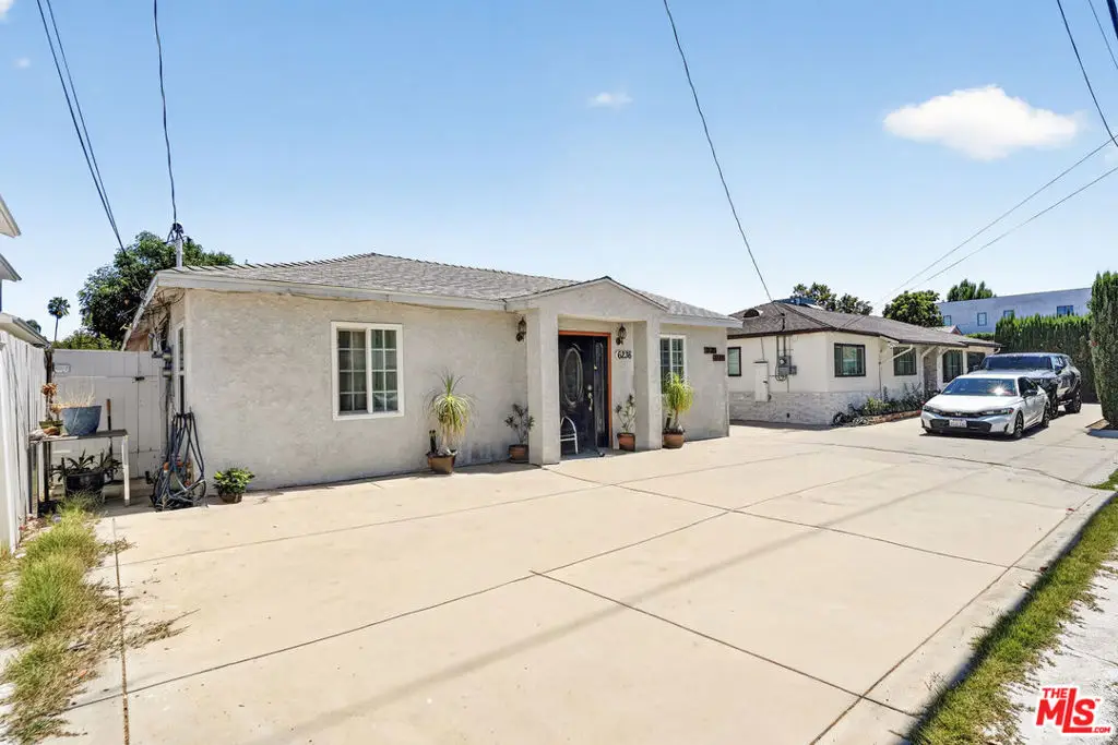 6236 Lindley Avenue, Encino, CA 91316 - #1