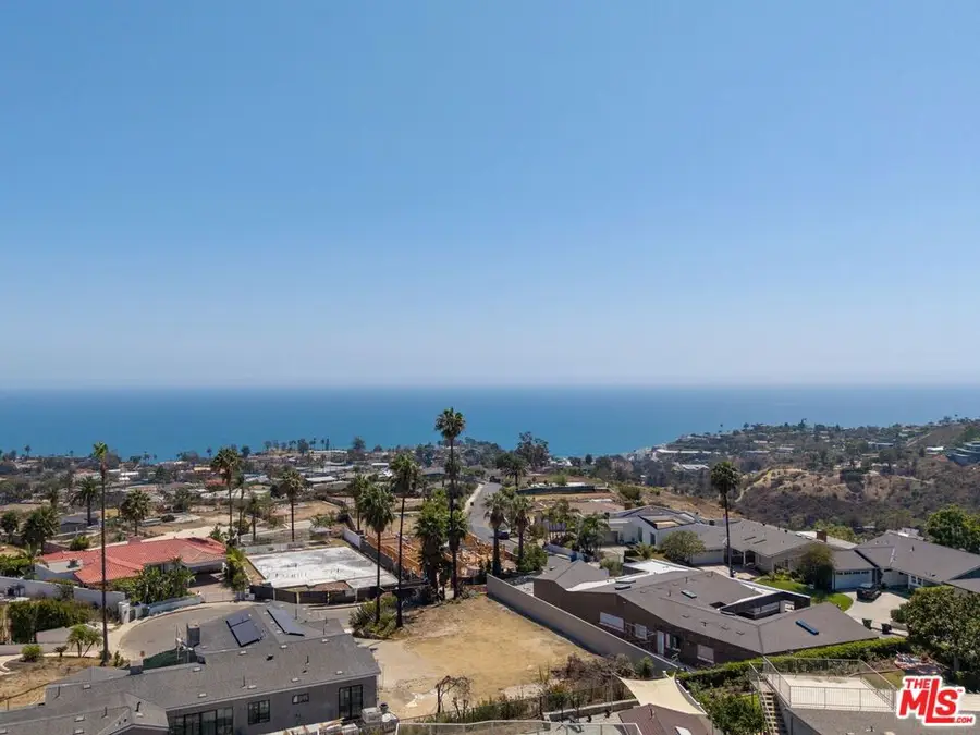 16915 Enchanted Place, Pacific Palisades, CA 90272 - #3