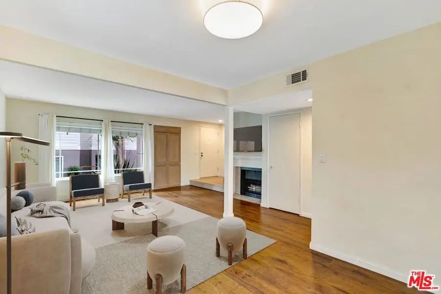 10239 White Oak Avenue #1, Northridge, CA 91325 - #3