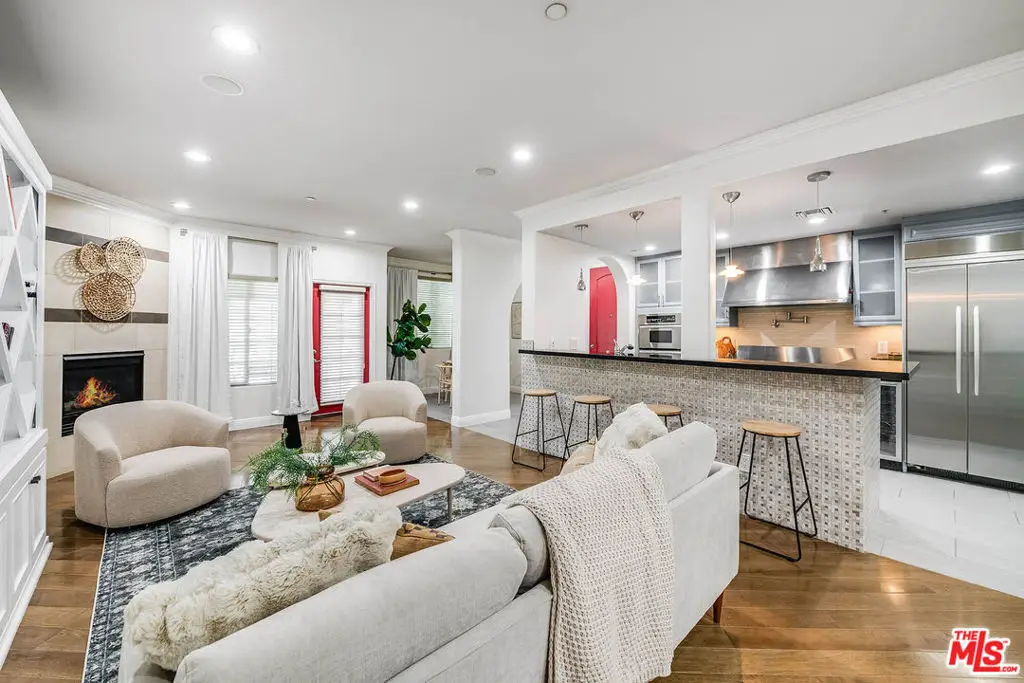 4805 Bellflower Avenue #104, North Hollywood, CA 91601 - #1
