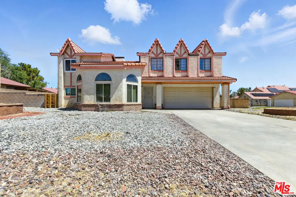 1655 E Avenue K, Lancaster, CA 93535 - #1