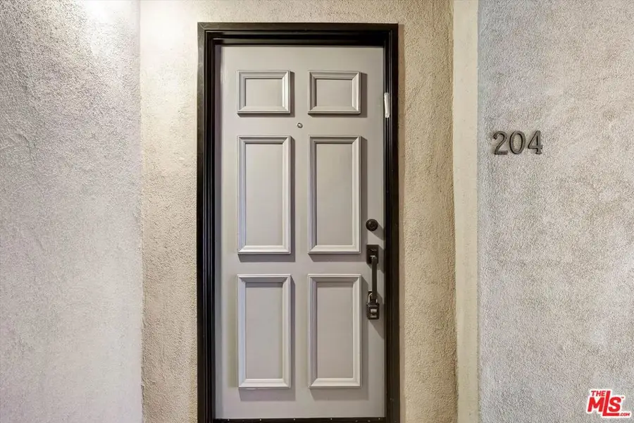 439 N Doheny Drive #204, Beverly Hills, CA 90210 - #2