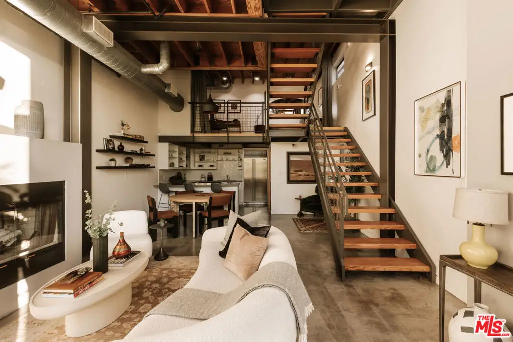 208 S Venice Boulevard #A, Venice, CA 90291 - #1