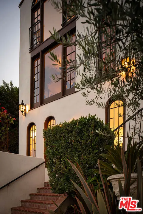 1825 Redesdale Avenue, Los Angeles, CA 90026 - #3