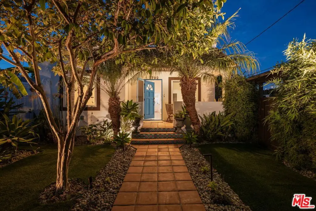 3792 Colonial Avenue, Los Angeles, CA 90066 - #1