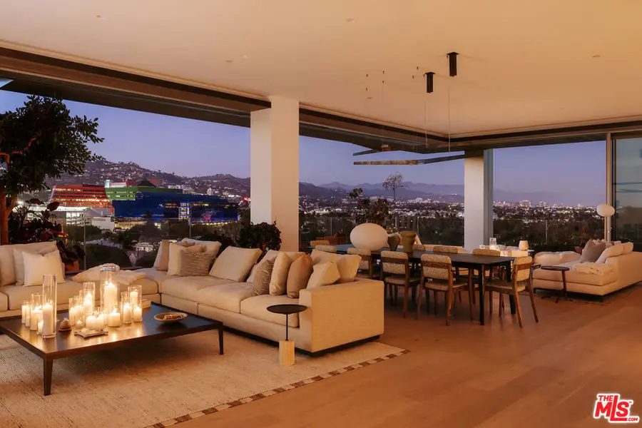 8899 Beverly Boulevard #8B, West Hollywood, CA 90048 - #2