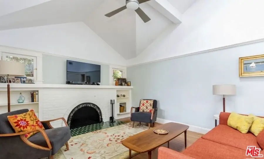 652 Woodlawn Avenue, Venice, CA 90291 - #3