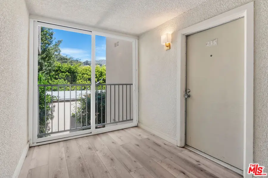 23901 Civic Center Way #D235, Malibu, CA 90265 - #2