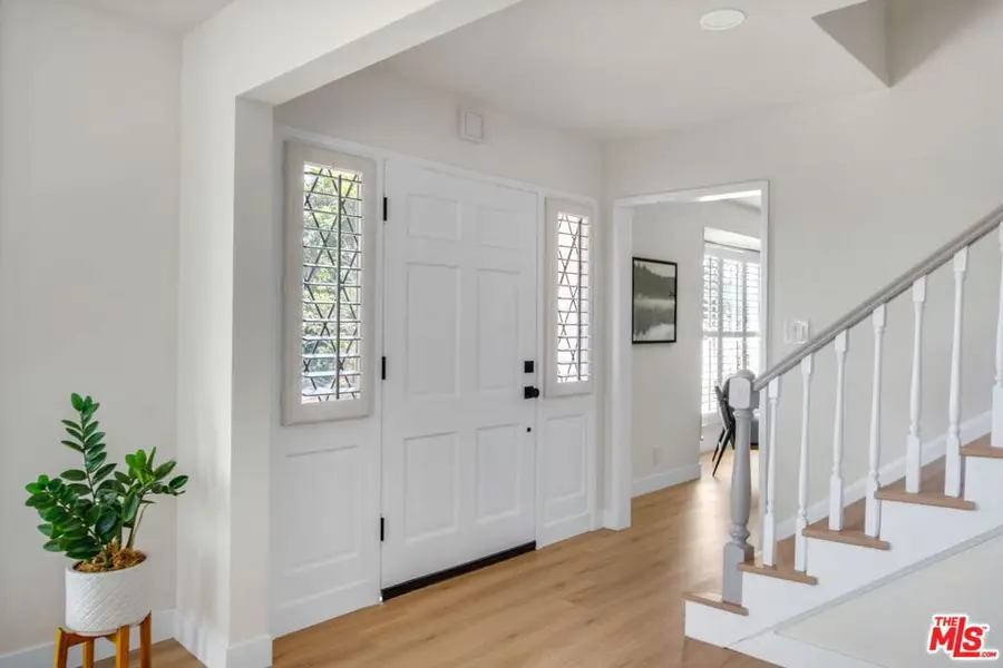 3803 Monteith Drive, Los Angeles, CA 90043 - #2