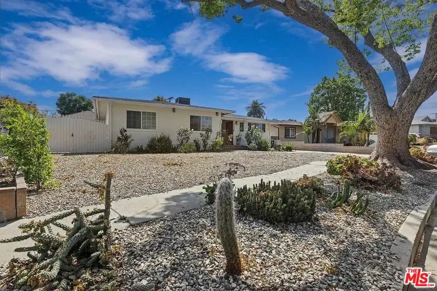16740 Bermuda Street, Granada Hills, CA 91344 - #2