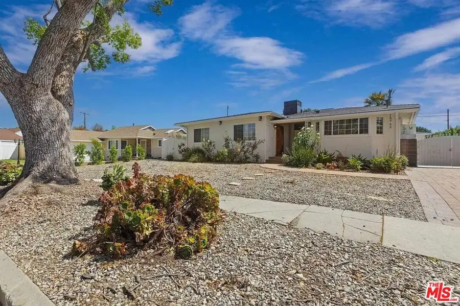 16740 Bermuda Street, Granada Hills, CA 91344 - #3
