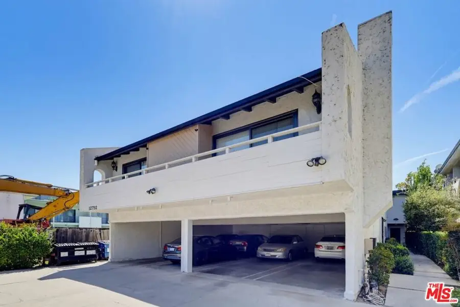 12752 Moorpark Street #3, Studio City, CA 91604 - #3