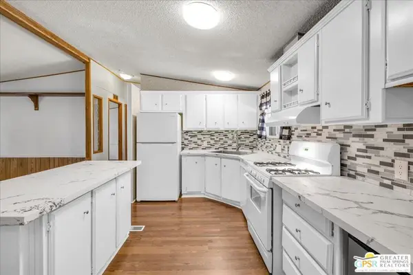 15300 Palm Drive #14, Desert Hot Springs, CA 92240