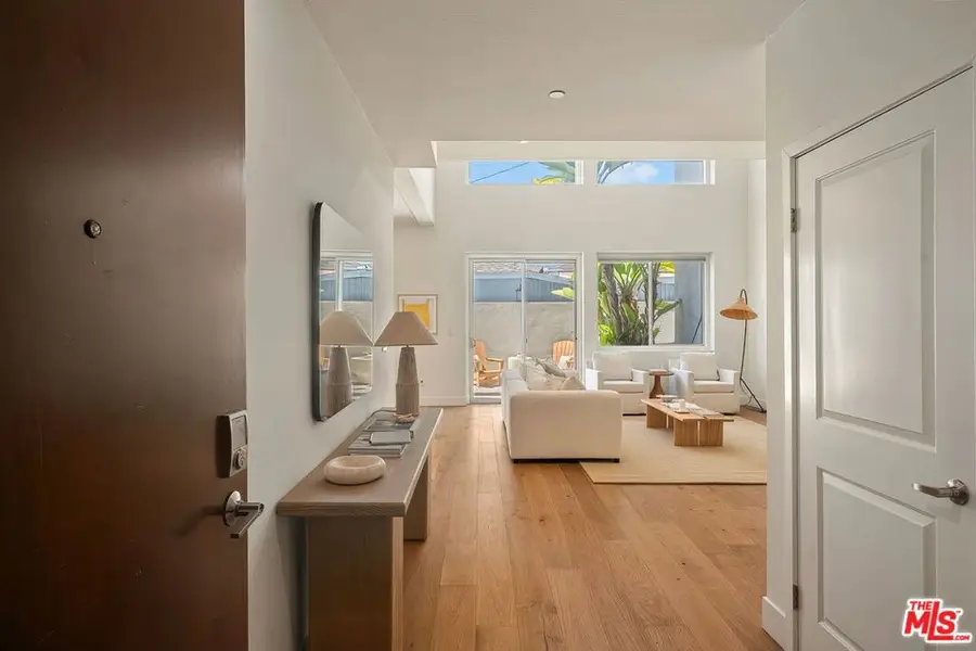 13337 Beach Avenue #108, Los Angeles, CA 90292 - #2