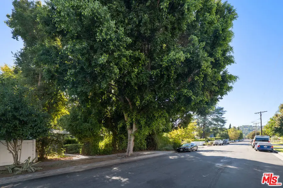 4480 Colbath Avenue, Sherman Oaks, CA 91423 - #2