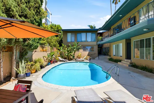 1275 Havenhurst Drive #15, West Hollywood, CA 90046