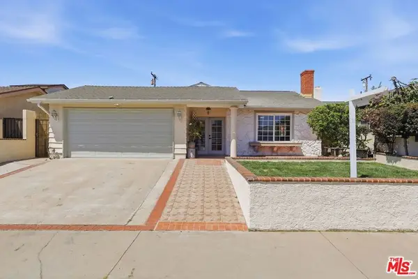 333 W 230th Street, Carson, CA 90745
