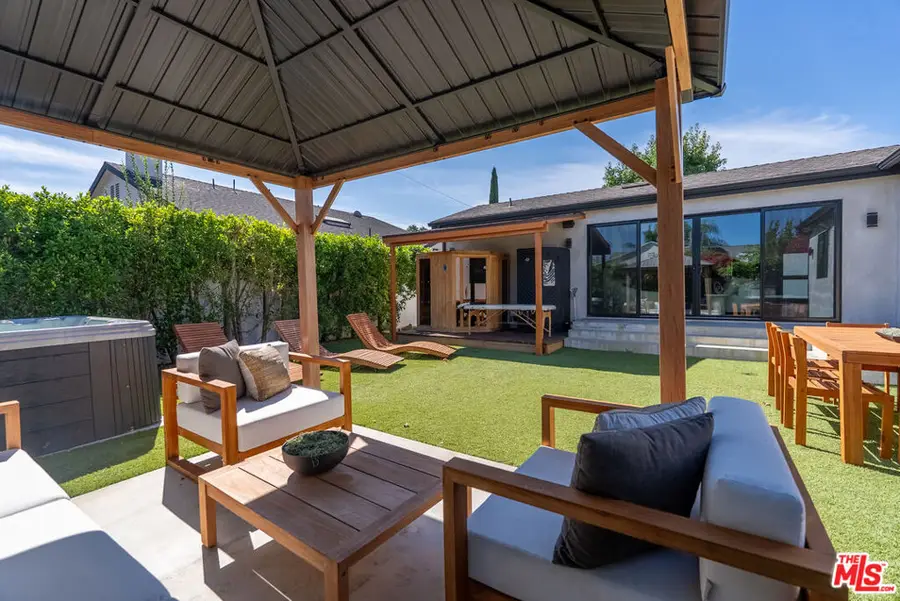 17723 Miranda Street, Encino, CA 91316 - #3