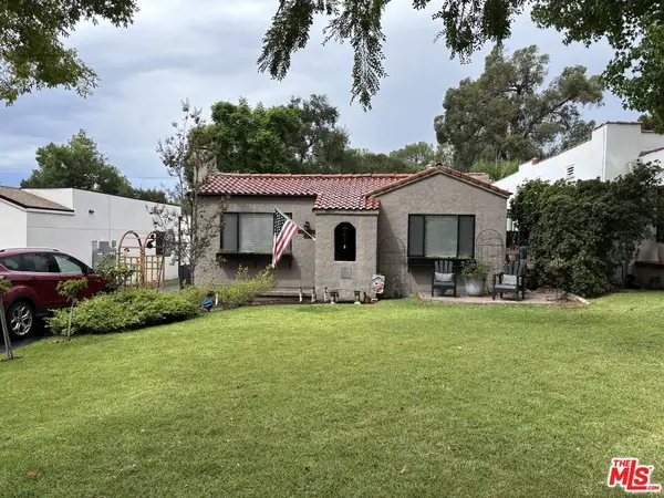 1431 N Hill Avenue, Pasadena, CA 91104