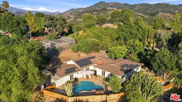 107 Alto Drive, Oak View, CA 93022