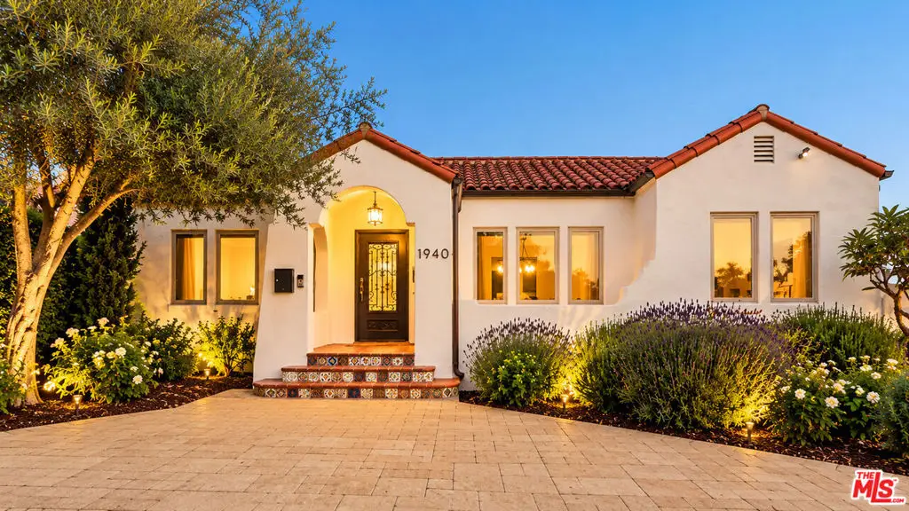 1940 N Western Avenue, Los Angeles, CA 90027 - #1