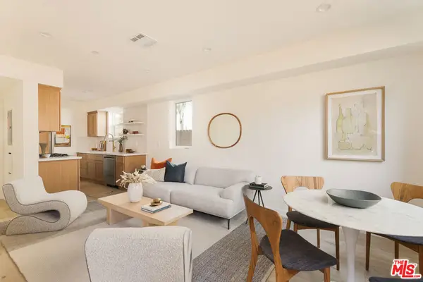1233 1/2 N June Street, Los Angeles, CA 90028