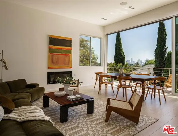 2309 Cove Avenue, Los Angeles, CA 90039