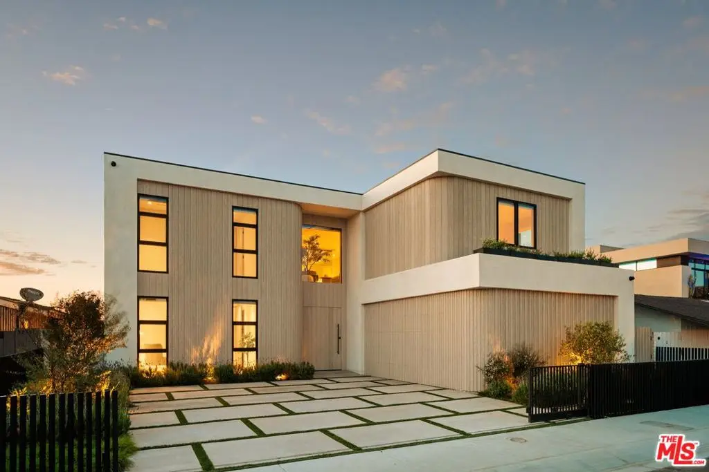 3271 Easter Circle, Huntington Beach, CA 92649 - #1