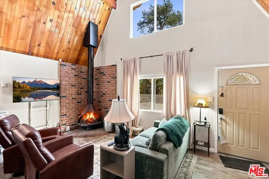 550 Pine Lane, Sugarloaf, CA 92386 - #2