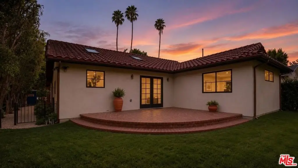 14655 Morrison Street, Sherman Oaks, CA 91403 - #1