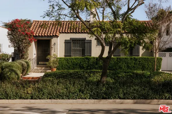 516 N Bronson Avenue, Los Angeles, CA 90004