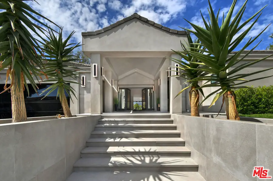 4423 Bergamo Drive, Encino, CA 91436 - #3