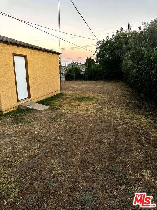 132 W 124th Street, Los Angeles, CA 90061 - #3